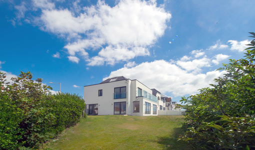 High-End Building Project Management High-End Building Project Management